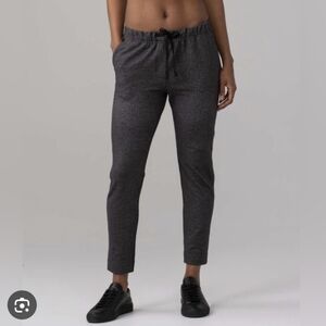 Lululemon Herringbone Jet Crop Pants